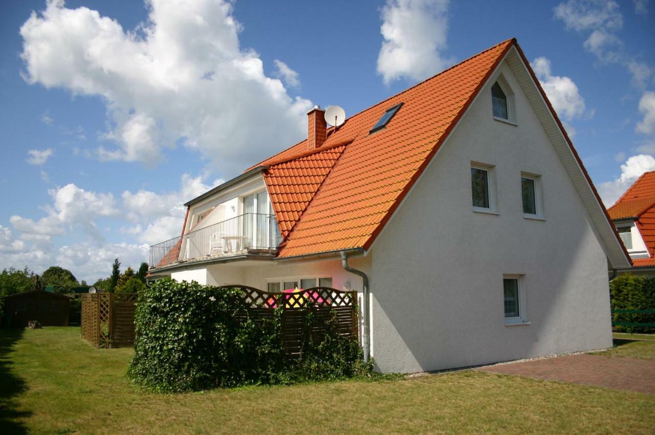 Haus Galerie Eg Lägenhet Karlshagen Exteriör bild